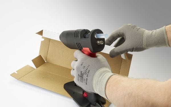 Choosing the right compostable adhesive for your packaging format